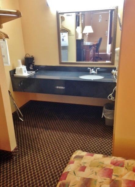 Americas Best Value Inn Forest Habitación foto